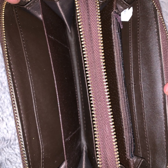 Micheal Kors - Picture 2 of 2